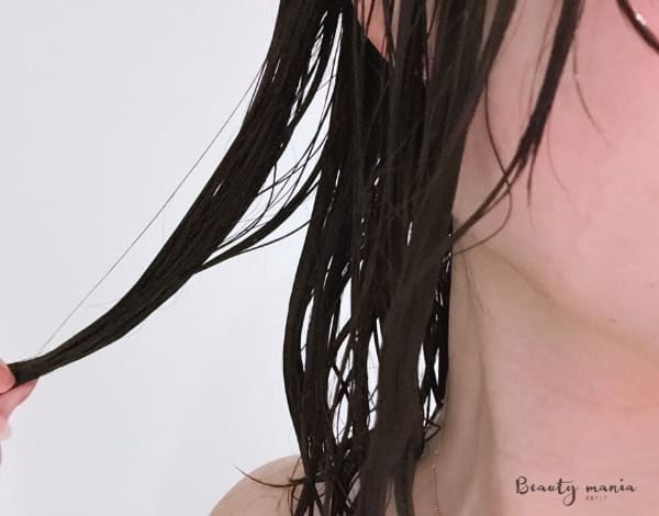 リファミルクプロテイン プレヘアパックを実際に使っている写真